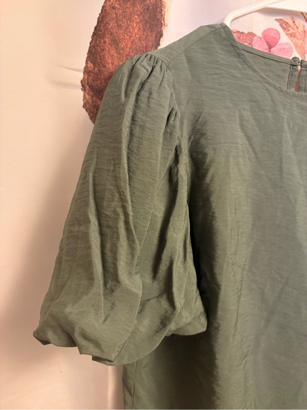 RW & co Puff-Sleeve Blouse in Sage Green - Picture 3 of 8